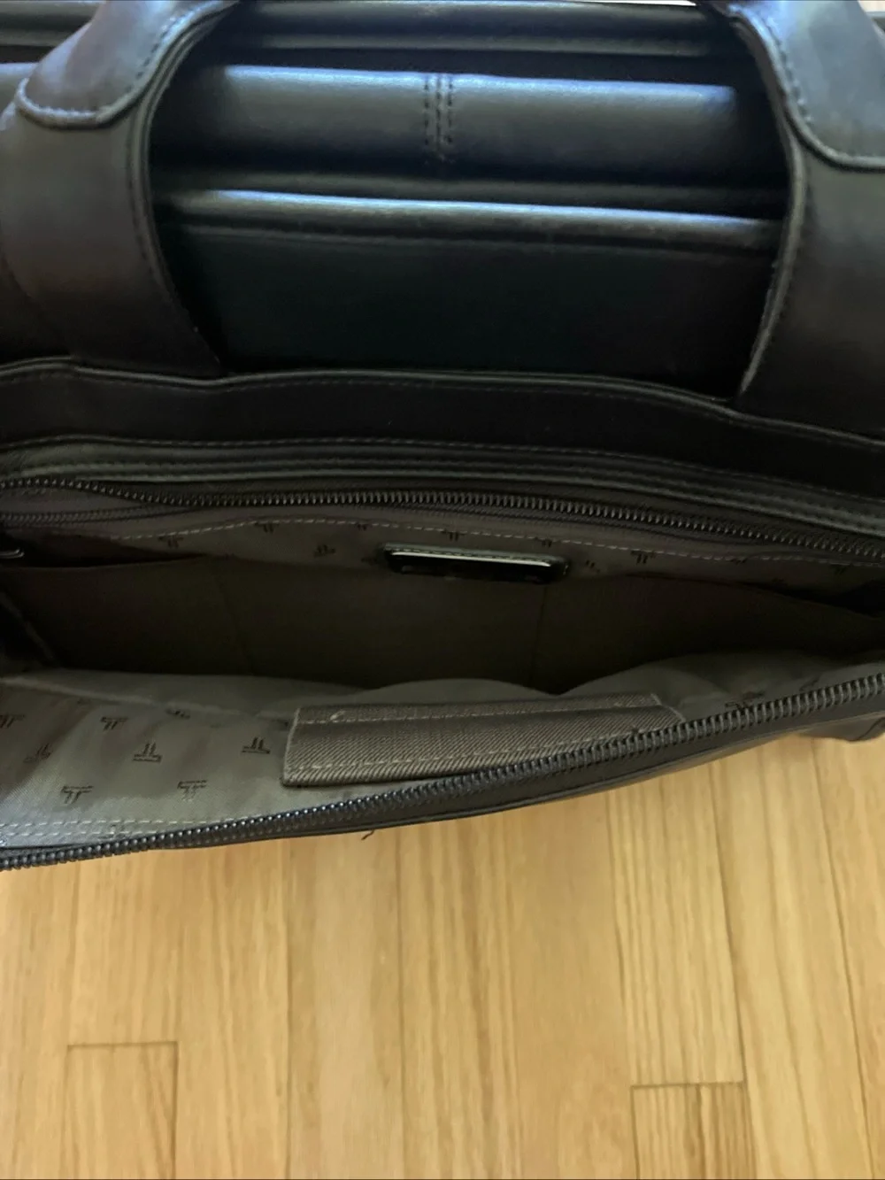 Tumi executive style